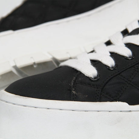 GUESS WOMEN SHOES Size 37 ROW291 - Runner