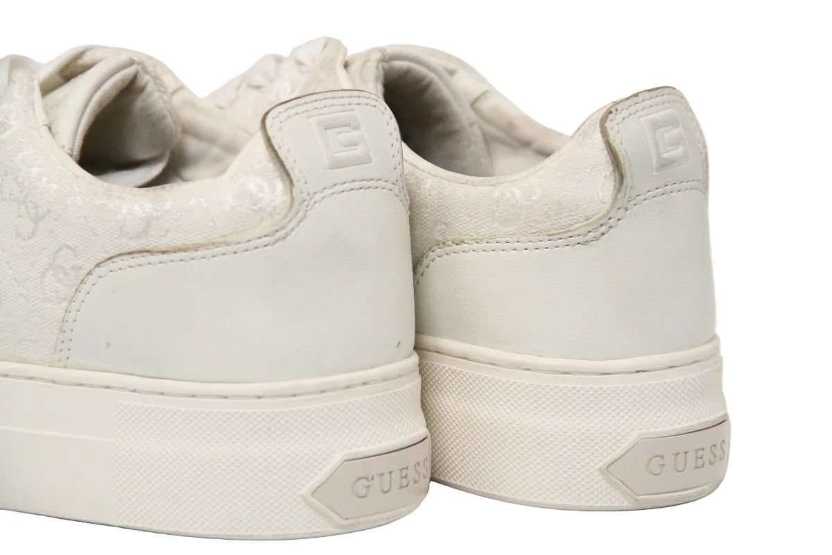GUESS WOMEN SHOES Size 37.5 ROW313 - Runner