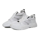 GUESS WOMEN SHOES Size 39 ROW109 - Runner