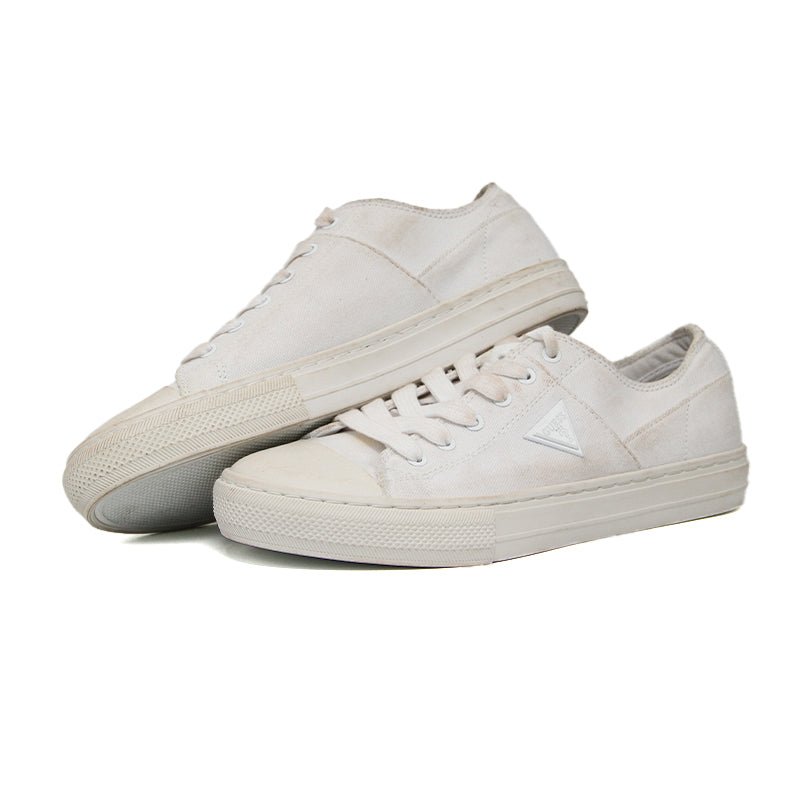 GUESS WOMEN SHOES Size 39 ROW112 - Runner