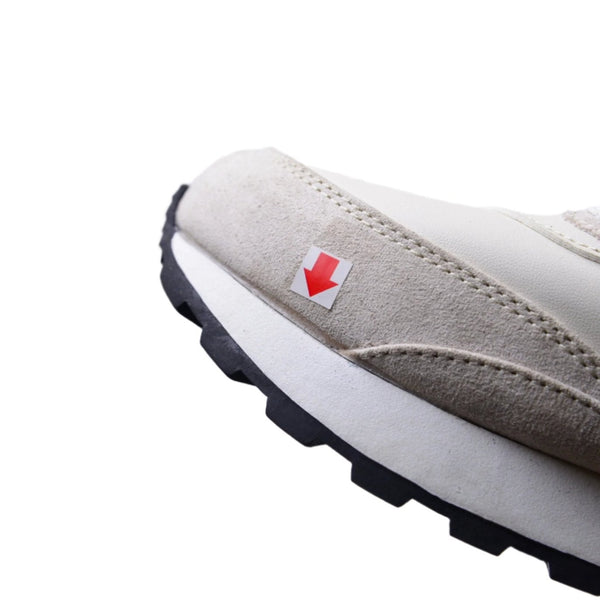 GUESS WOMEN SHOES Size 39 ROW21 - Runner