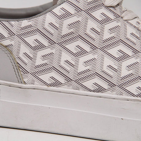 GUESS WOMEN SHOES Size 41 ROW113 - Runner