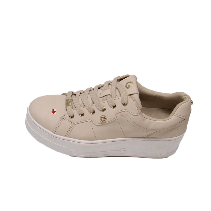 GUESS WOMEN SHOES Size 41 ROW68 - Runner