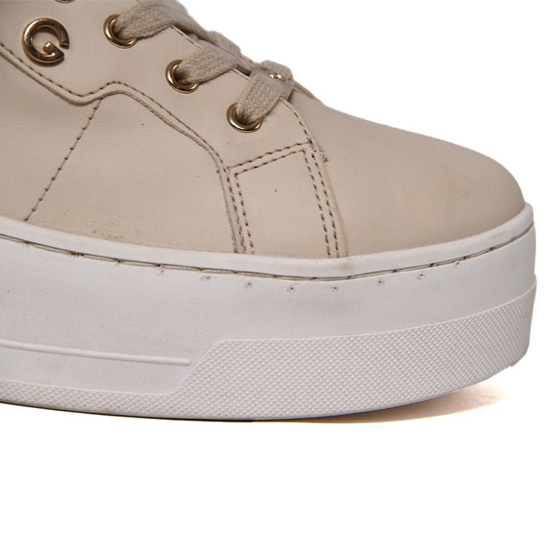 GUESS WOMEN SHOES Size 41 ROW68 - Runner