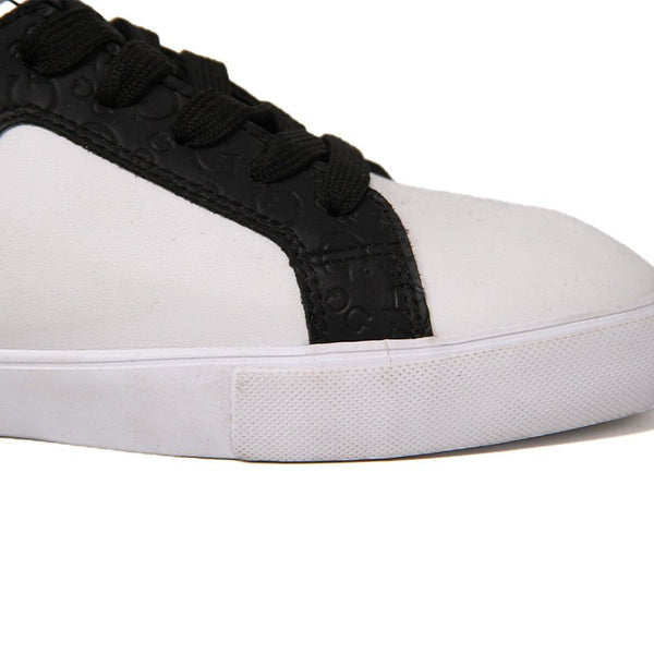 GUESS WOMEN SHOES Size 41 ROW72 - Runner