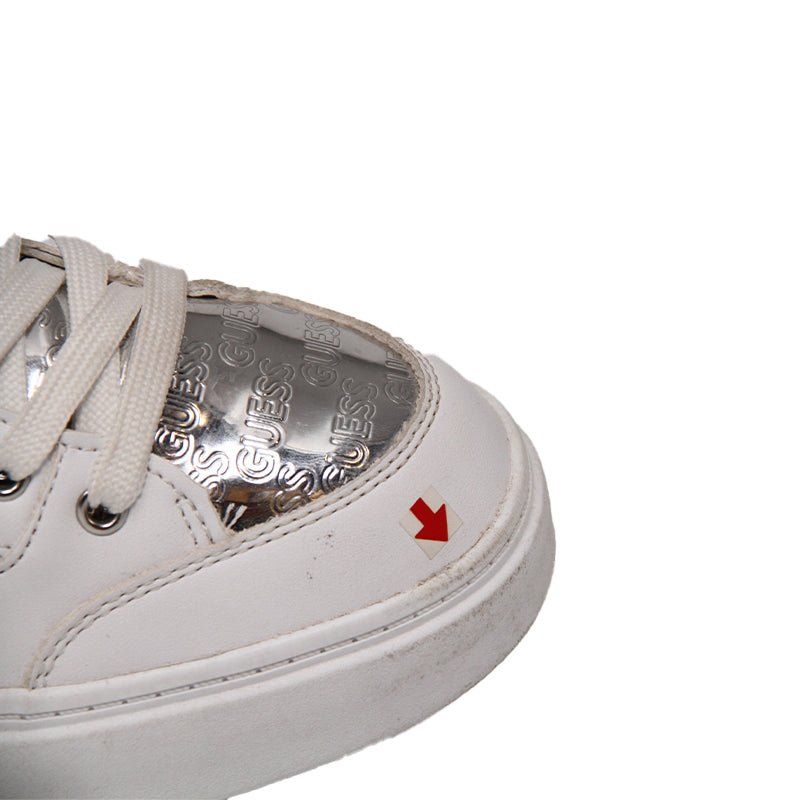 GUESS WOMEN SHOES Size 41 ROW74 - Runner