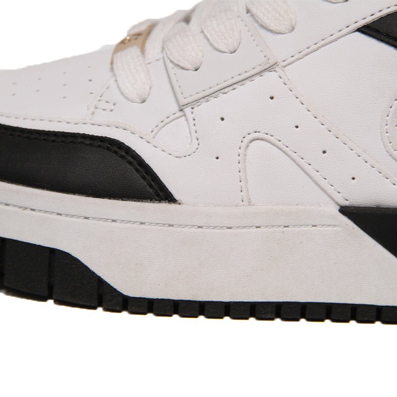 GUESS WOMEN SHOES Size 41 ROW84 - Runner