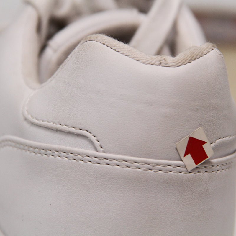 GUESS WOMEN SHOES Size 41 ROW86 - Runner