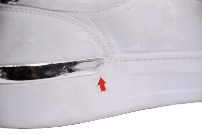 GUESS WOMEN SHOES Size 42 ROW15 - Runner
