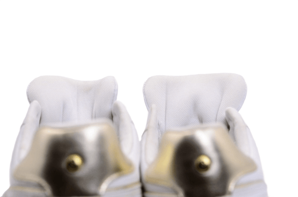 GUESS WOMEN SHOES Size 42 ROW21 - Runner