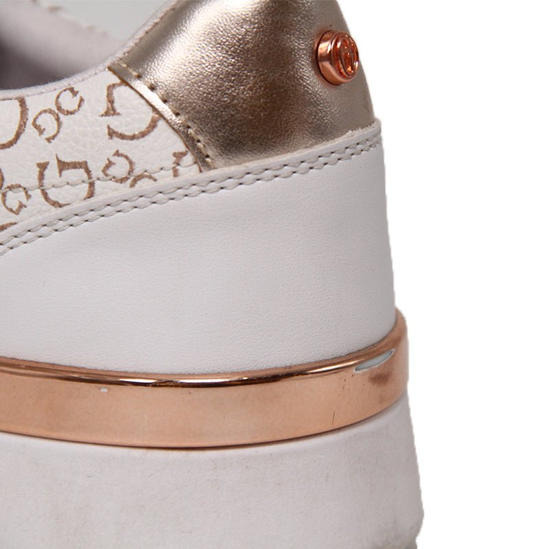 GUESS WOMEN SHOES Size 42 ROW61 - Runner