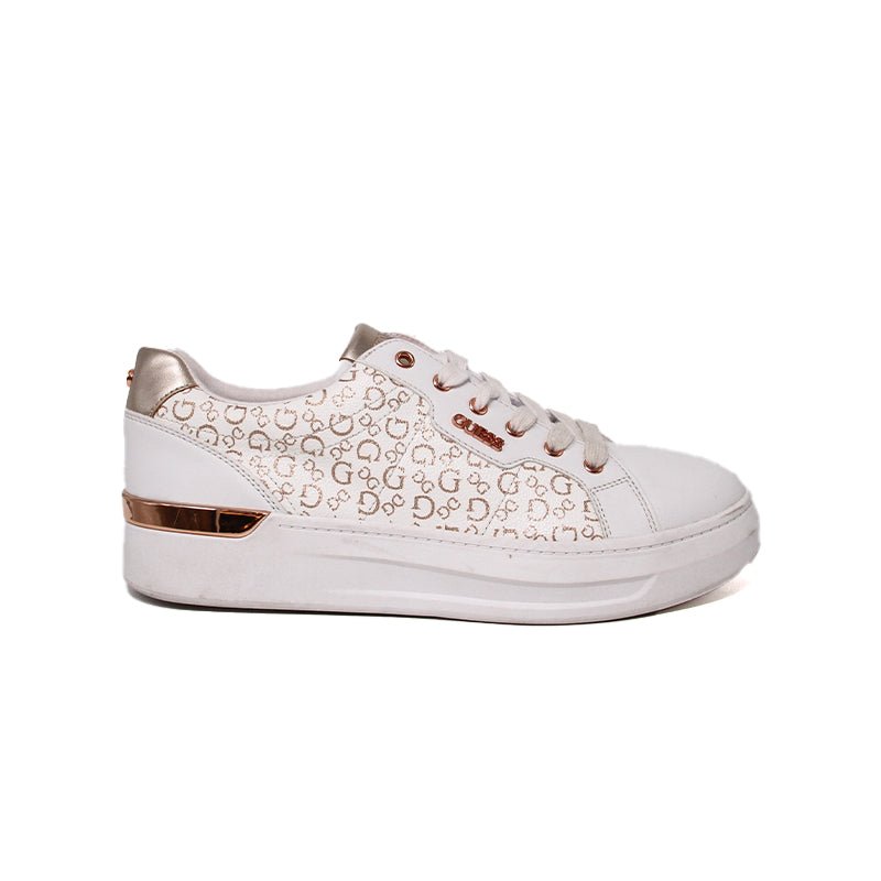 GUESS WOMEN SHOES Size 42 ROW61 - Runner