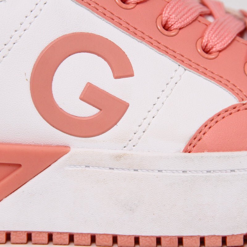 GUESS Women's SHOES Size 38.5 ROW374