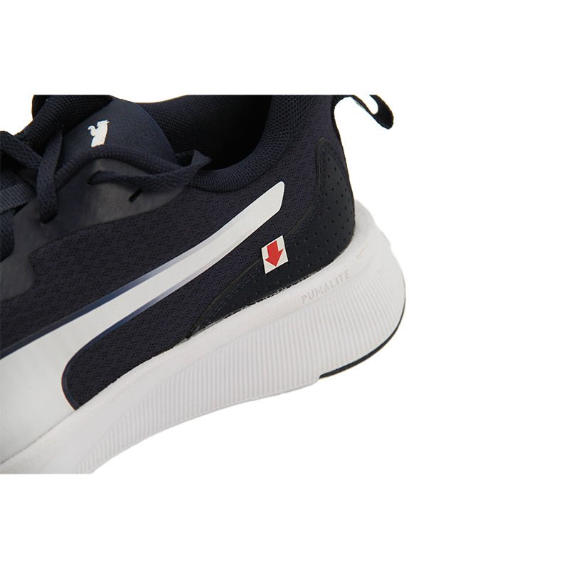 PUMA WOMEN SHOES Size 39 ROW25 - Runner