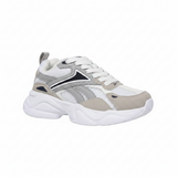 REEBOK KIDS Size 27.5 ROk2