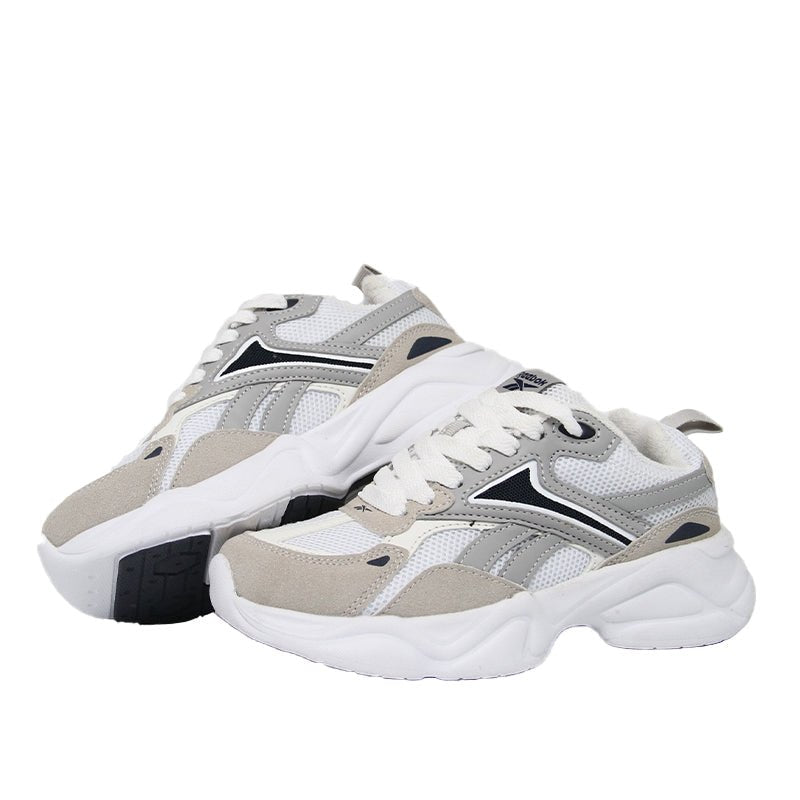 REEBOK KIDS Size 27.5 ROk2