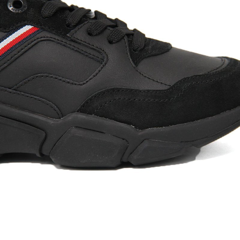 TOMMY HILFIGER WOMEN SHOES Size 35 ROW2 - Runner