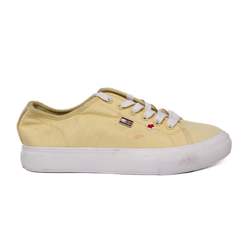 TOMMY HILFIGER WOMEN SHOES Size 38 ROW458