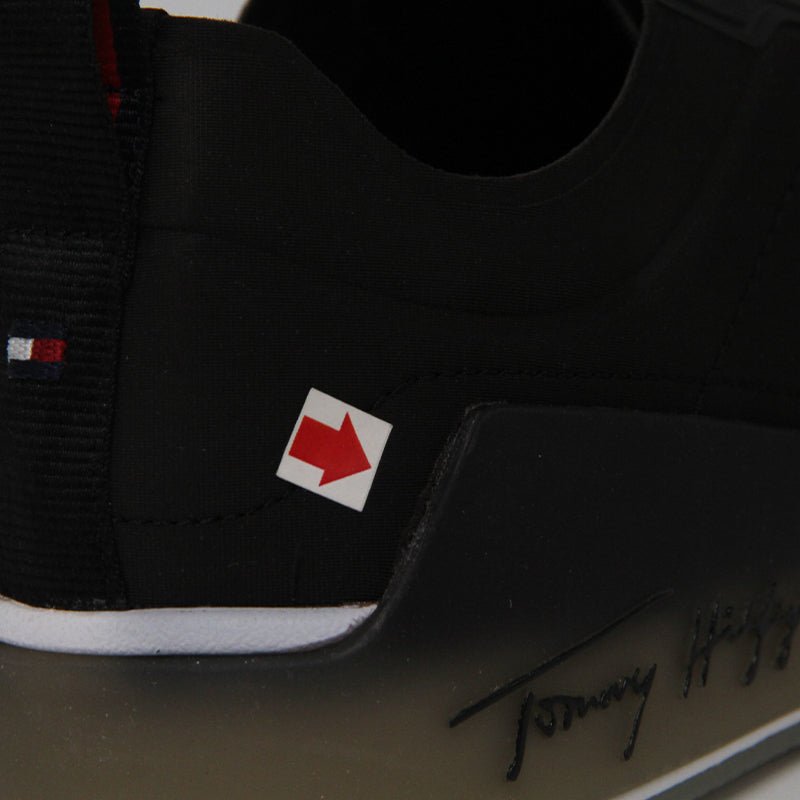 TOMMY HILFIGER WOMEN SHOES Size 39 ROW406