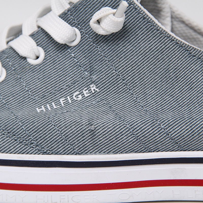 TOMMY HILFIGER WOMEN SHOES Size 40 ROW326