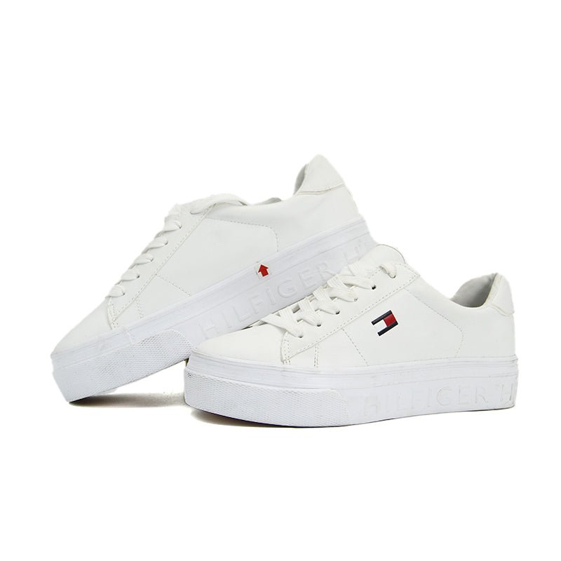 TOMMY WOMEN SHOES Size 37 ROW89 - Runner