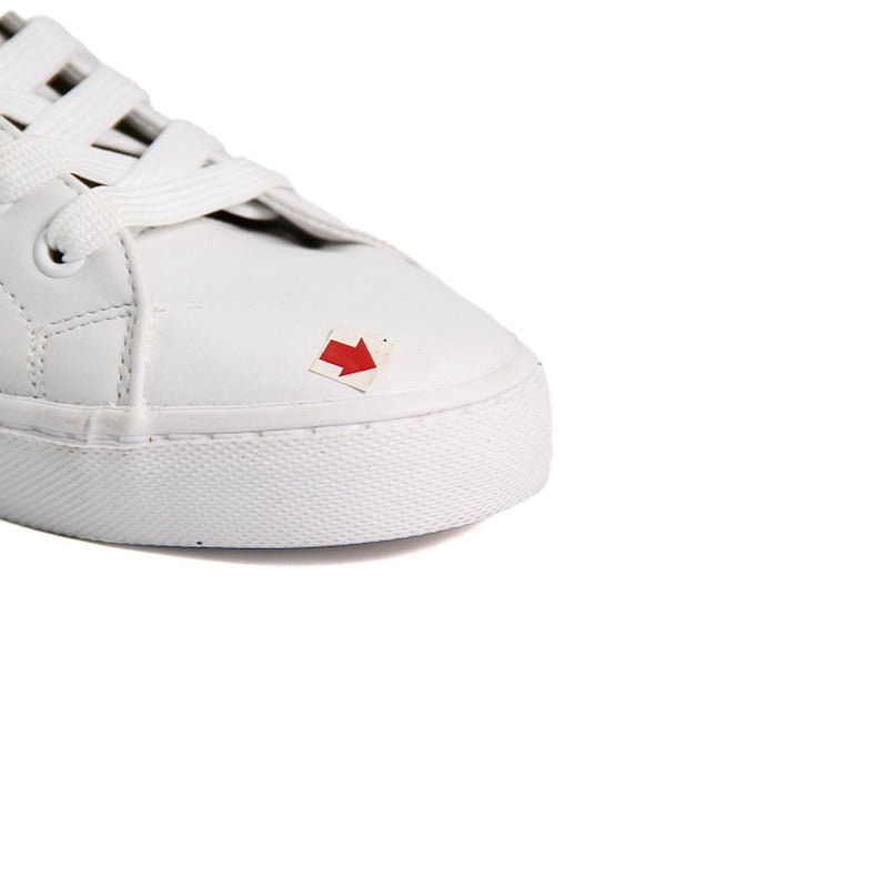 TOMMY WOMEN SHOES Size 37.5 ROW13 - Runner