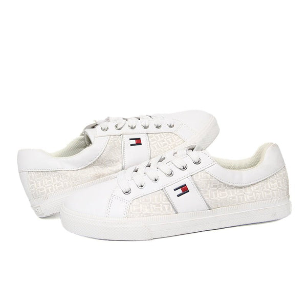 TOMMY WOMEN SHOES Size 37.5 ROW19 - Runner