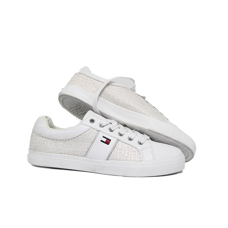 TOMMY WOMEN SHOES Size 37.5 ROW217 - Runner