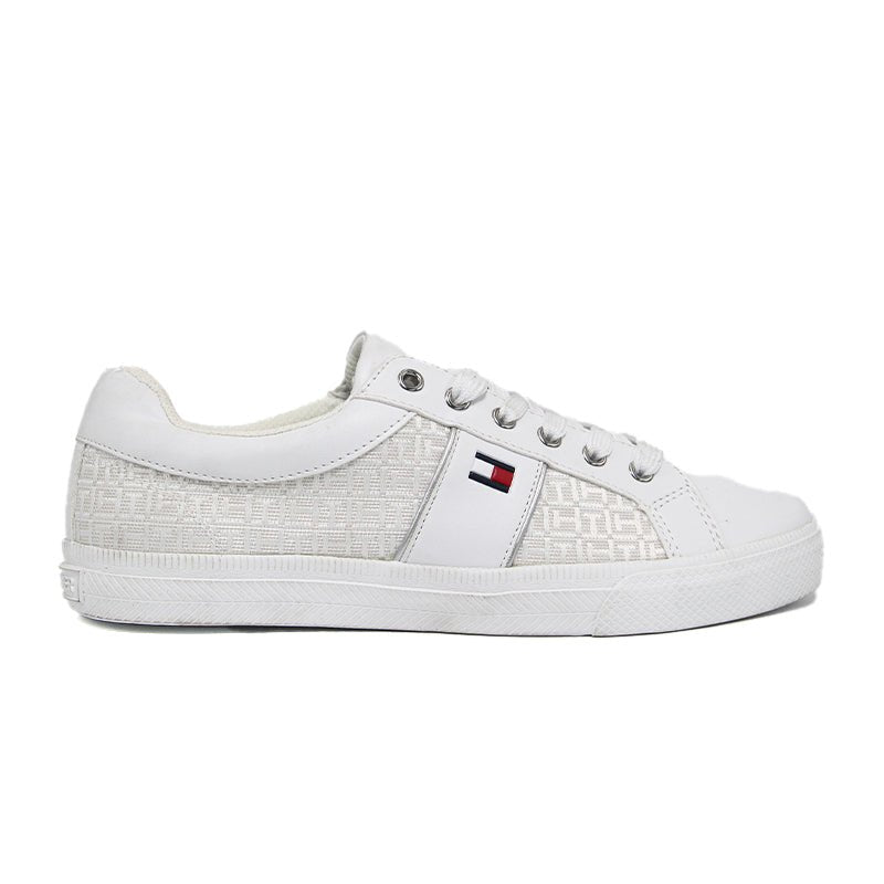 TOMMY WOMEN SHOES Size 37.5 ROW217 - Runner