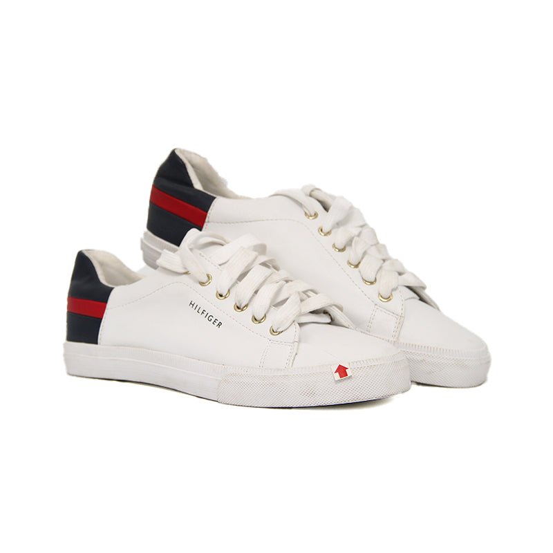 TOMMY WOMEN SHOES Size 37.5 ROW66 - Runner