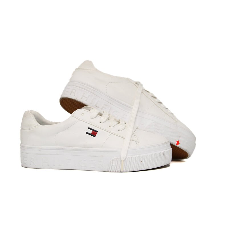 TOMMY WOMEN SHOES Size 37.5 ROW85 - Runner